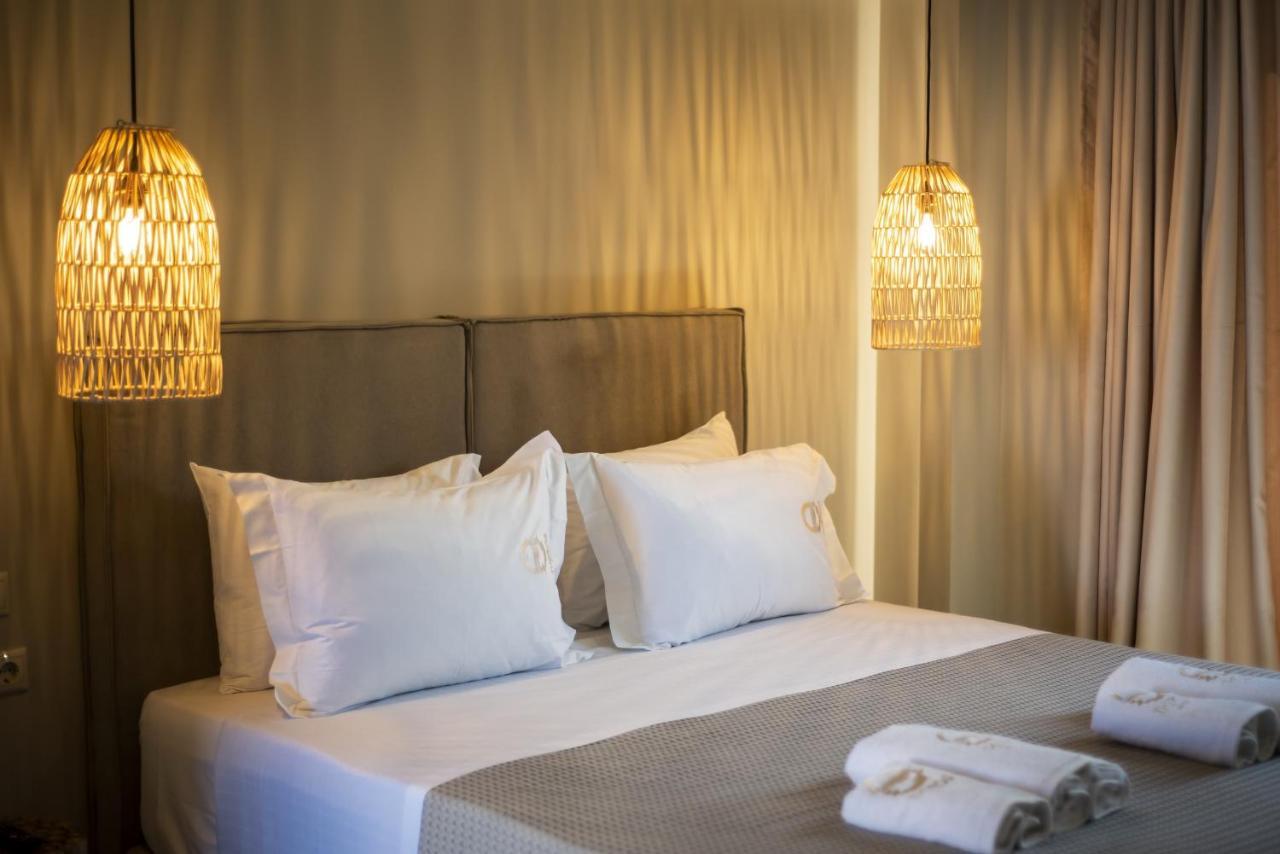 Theros Suites Dhiminio Luaran gambar