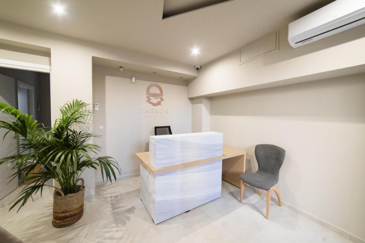 Theros Suites Dhiminio Luaran gambar