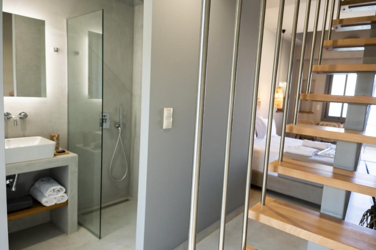 Theros Suites Dhiminio Luaran gambar