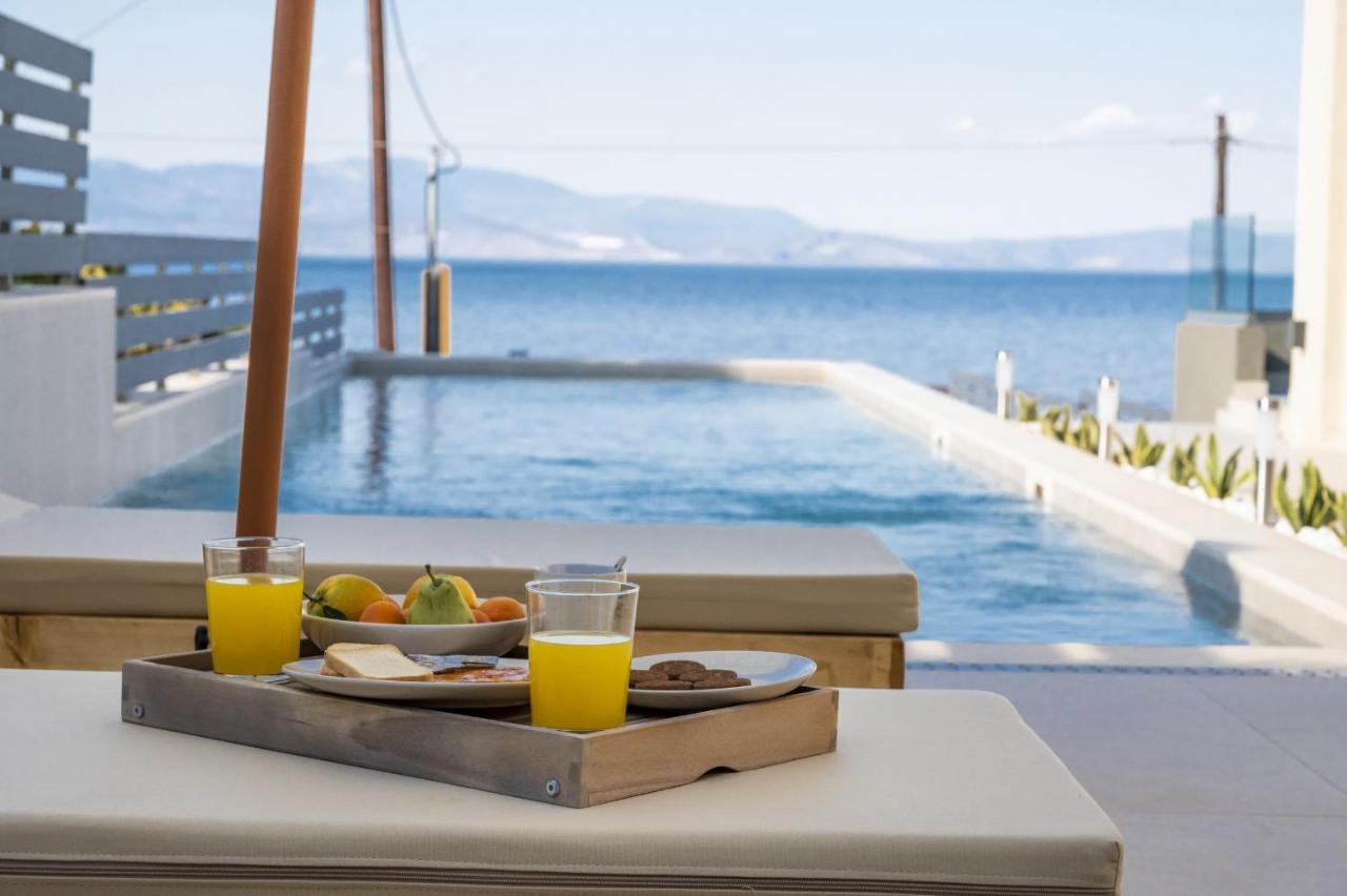 Theros Suites Dhiminio Luaran gambar