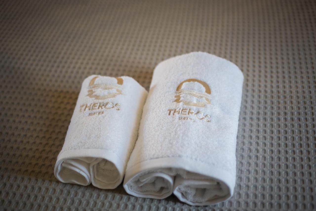 Theros Suites Dhiminio Luaran gambar