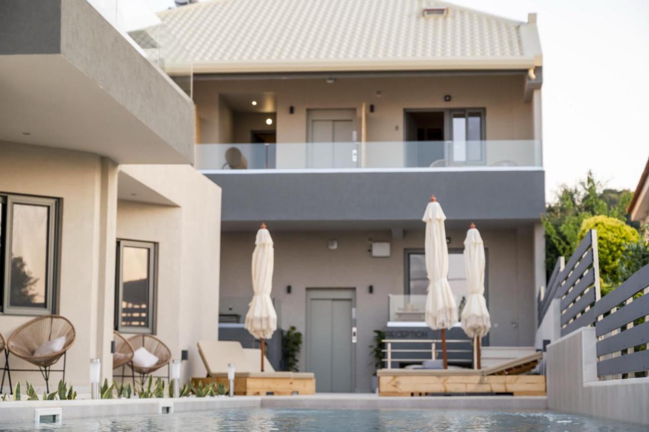 Theros Suites Dhiminio Luaran gambar
