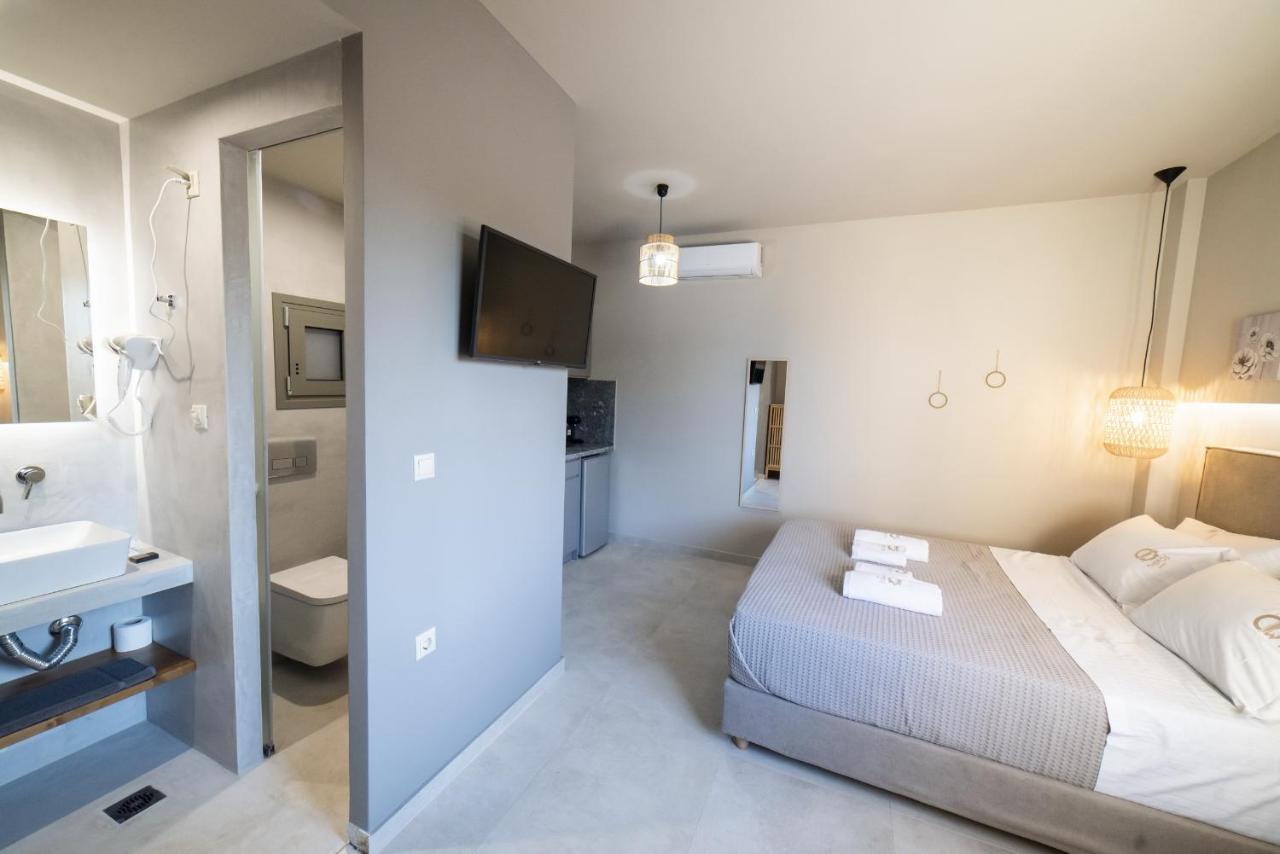Theros Suites Dhiminio Luaran gambar