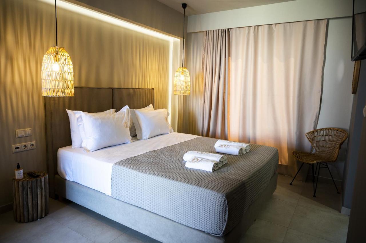 Theros Suites Dhiminio Luaran gambar