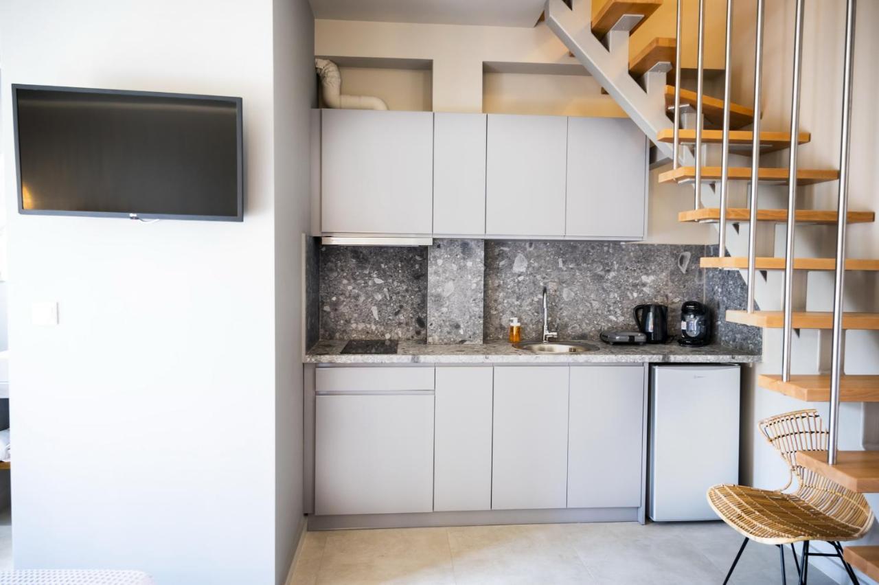 Theros Suites Dhiminio Luaran gambar